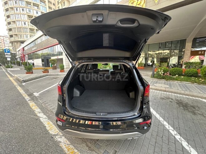 Hyundai Santa Fe-8