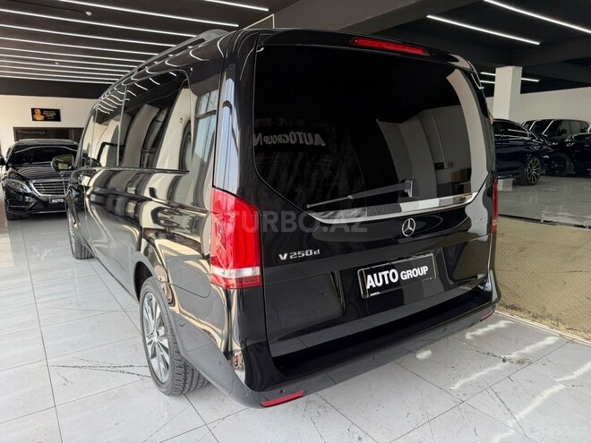 Mercedes V 250-6