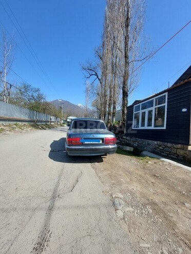 GAZ 31105 "Volga"-2