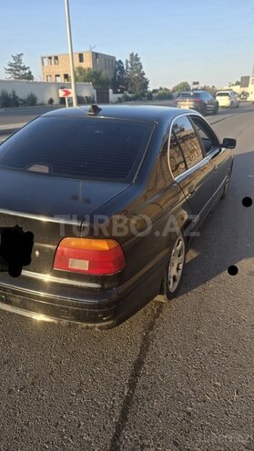 BMW 520-3