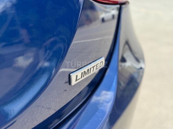 Hyundai Elantra-12