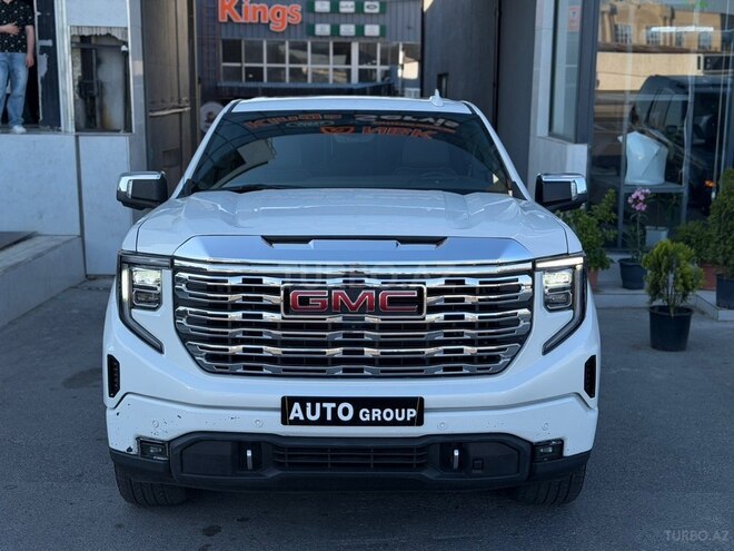 GMC Sierra-1