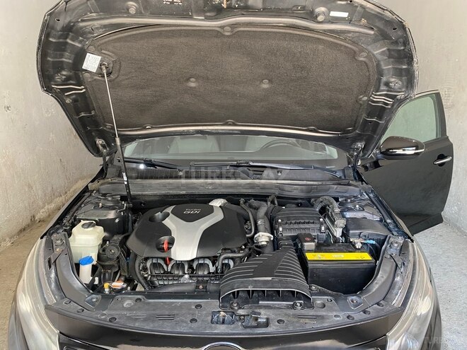 Kia Optima-2
