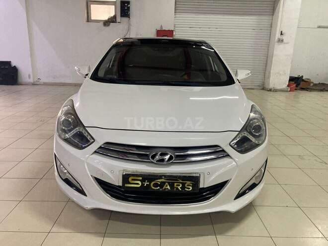Hyundai i40-1