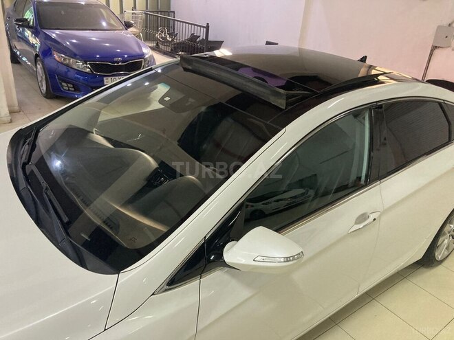 Hyundai i40-7