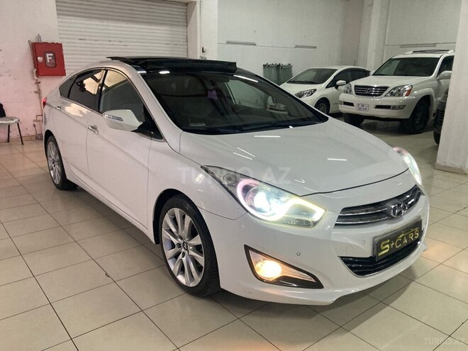 Hyundai i40-21