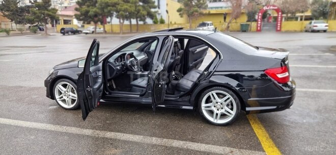Mercedes C 250-12