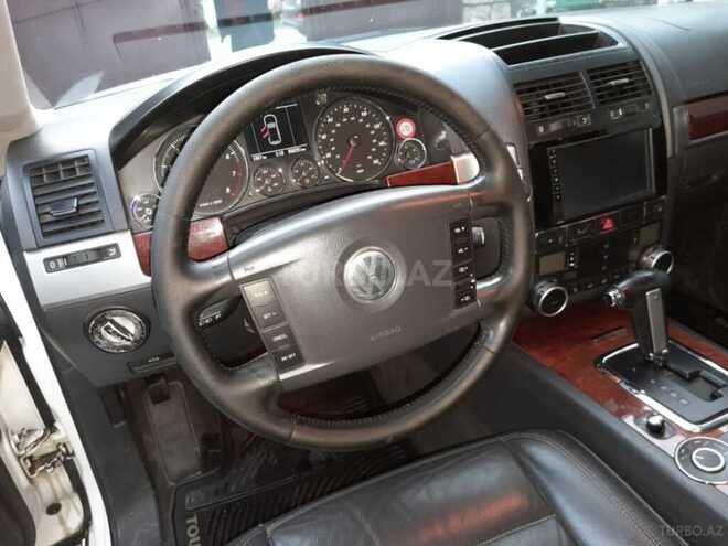 Volkswagen Touareg-6