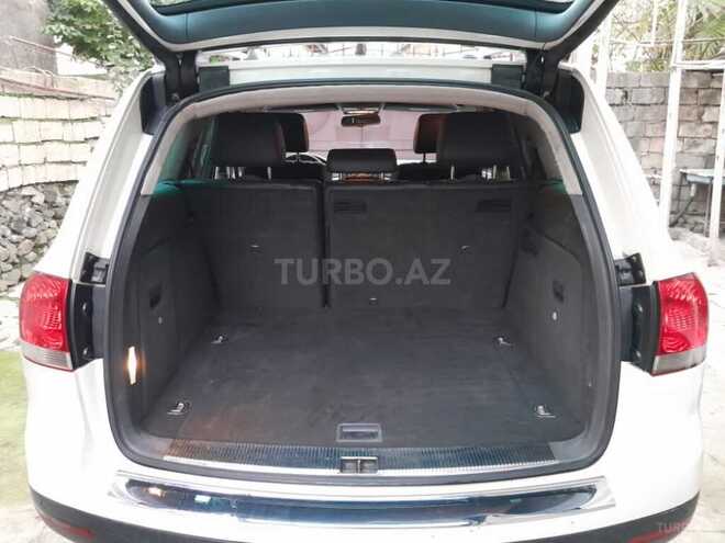 Volkswagen Touareg-11