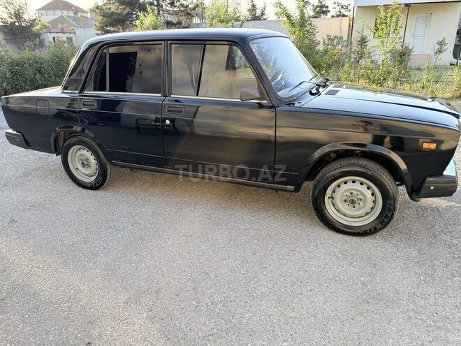 LADA (VAZ) 2107-6