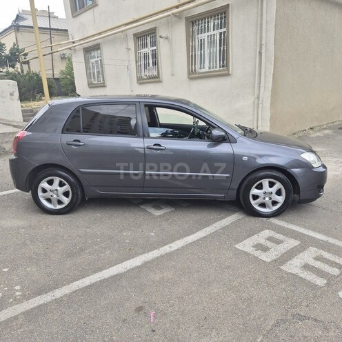 Toyota Corolla-10