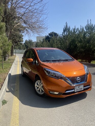 Nissan Note-1