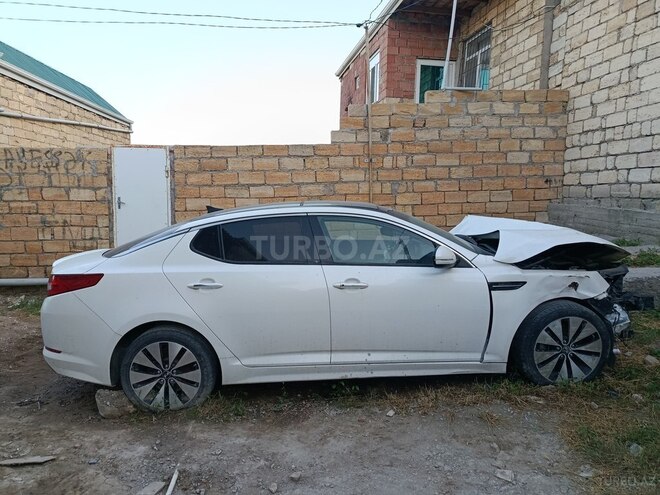 Kia K5-6