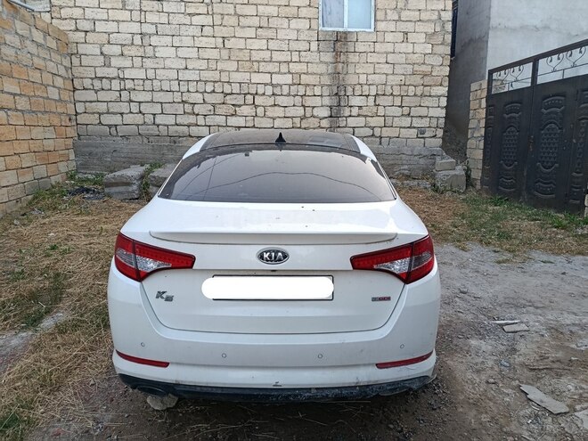 Kia K5-7