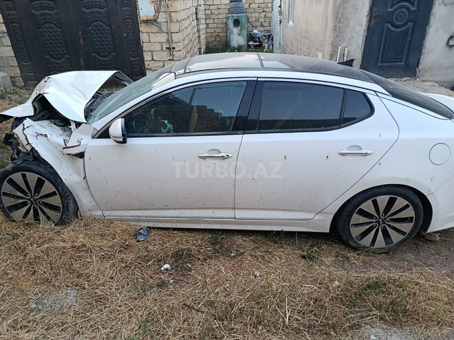 Kia K5-3