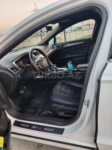 Ford Fusion (North America)-7