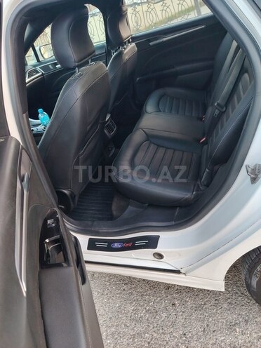 Ford Fusion (North America)-8