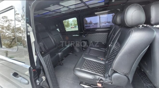 Mercedes Viano-6