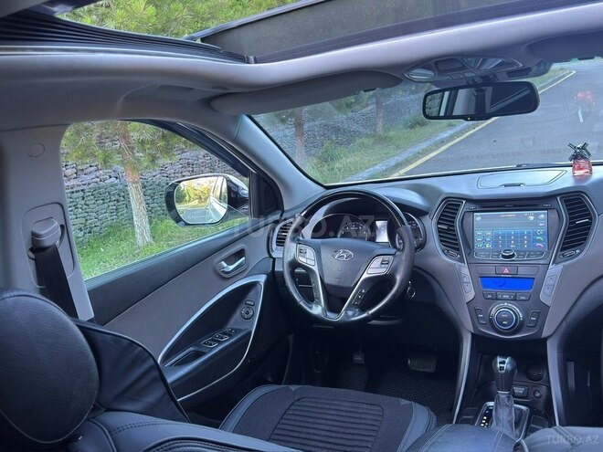 Hyundai Santa Fe-10