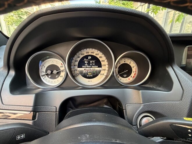 Mercedes E 400-10