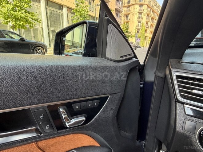 Mercedes E 400-13