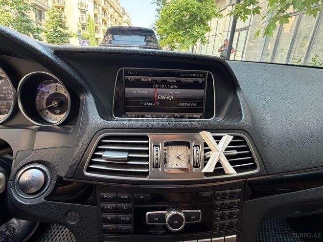 Mercedes E 400-11