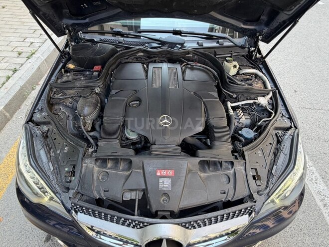 Mercedes E 400-16