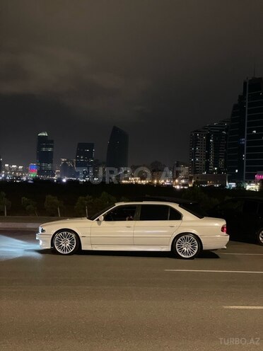 BMW 735-8