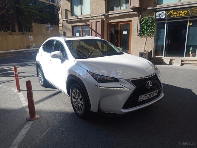 Lexus NX 200t-5