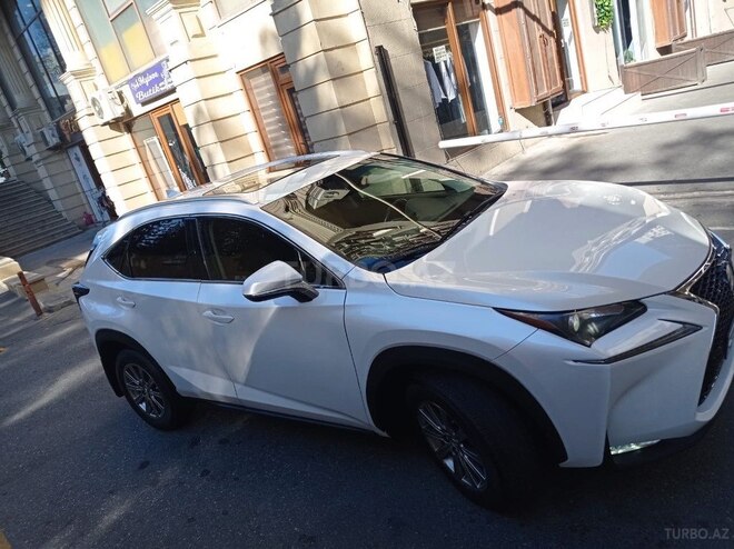 Lexus NX 200t-2