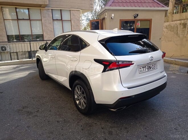 Lexus NX 200t-13