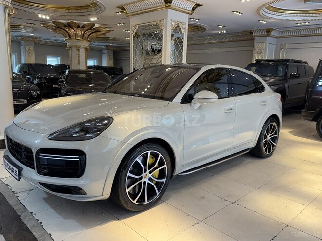 Porsche Cayenne Turbo Coupe-3