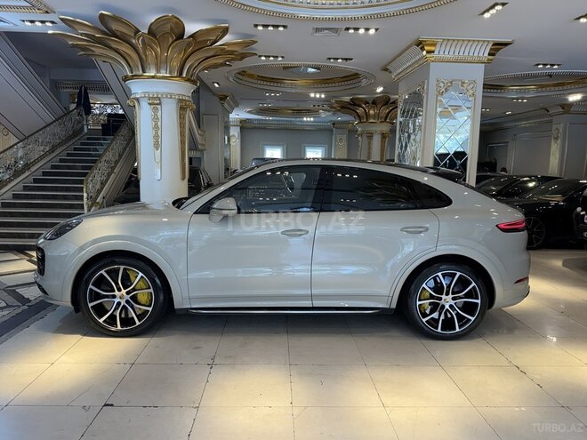 Porsche Cayenne Turbo Coupe-4