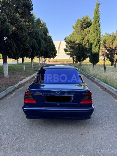 Mercedes C 180-2