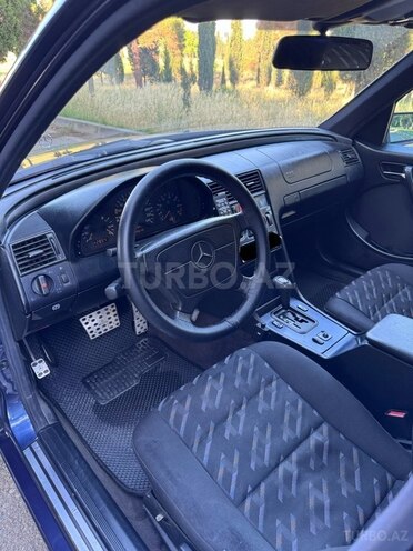 Mercedes C 180-5