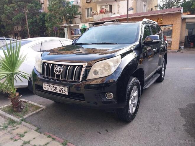 Toyota Land Cruiser Prado-4