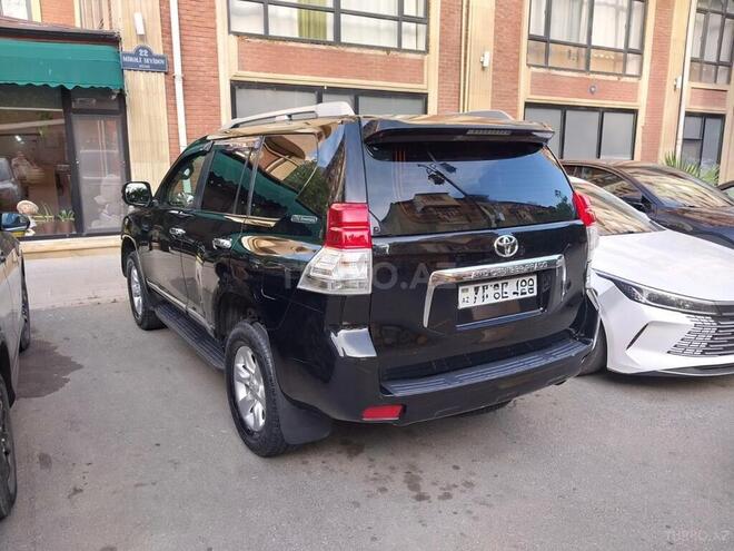 Toyota Land Cruiser Prado-11