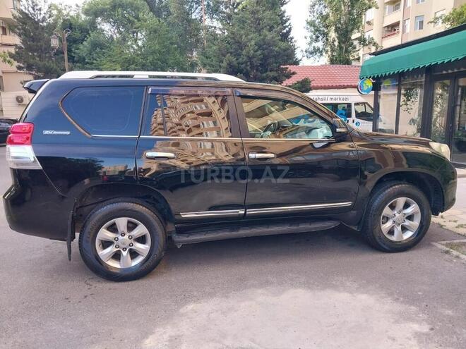 Toyota Land Cruiser Prado-6