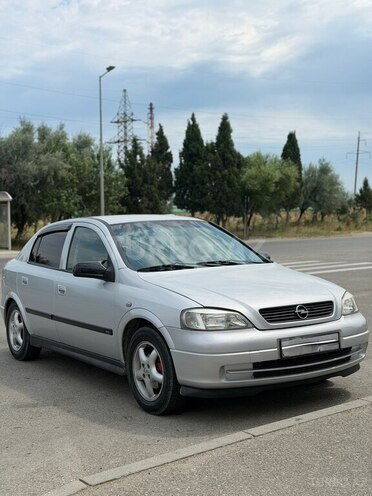 Opel Astra-3