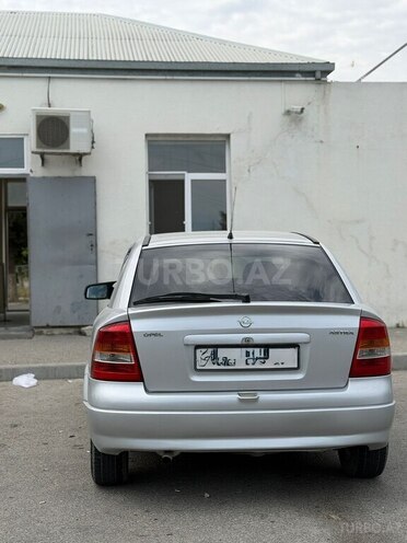 Opel Astra-4