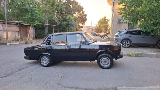 LADA (VAZ) 2107-9
