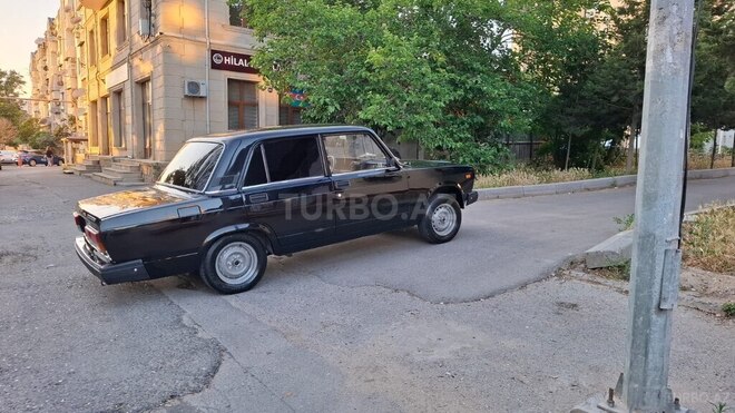 LADA (VAZ) 2107-10
