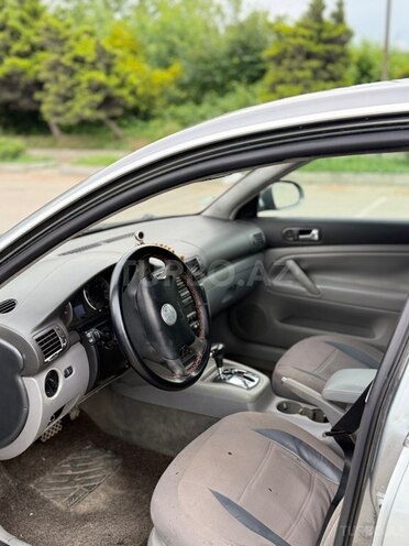 Volkswagen Passat-4