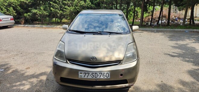 Toyota Prius-1