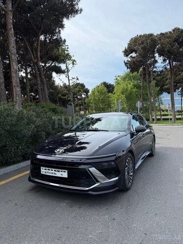Hyundai Sonata-3