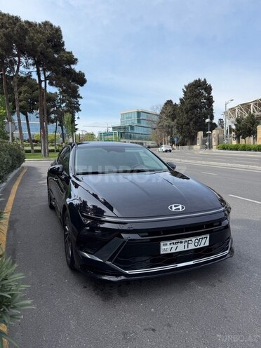 Hyundai Sonata-2