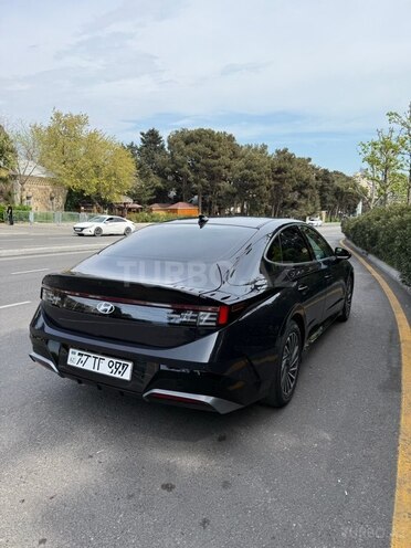 Hyundai Sonata-6