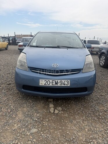 Toyota Prius-2