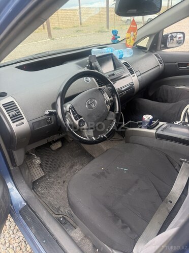 Toyota Prius-6