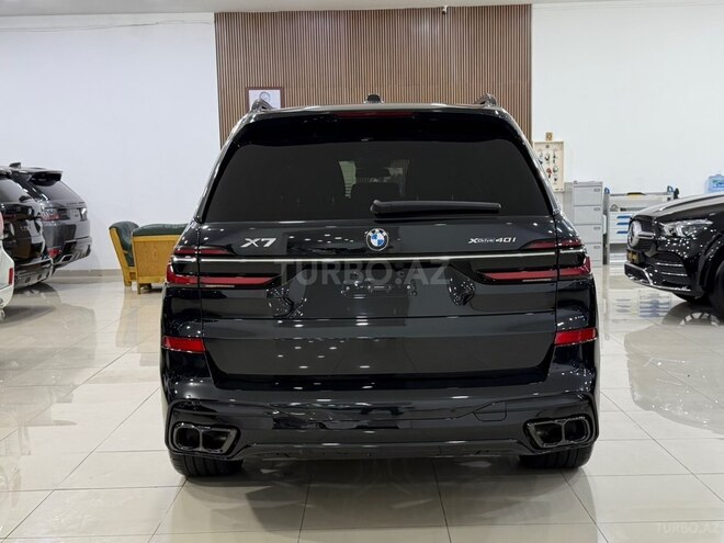 BMW X7-14